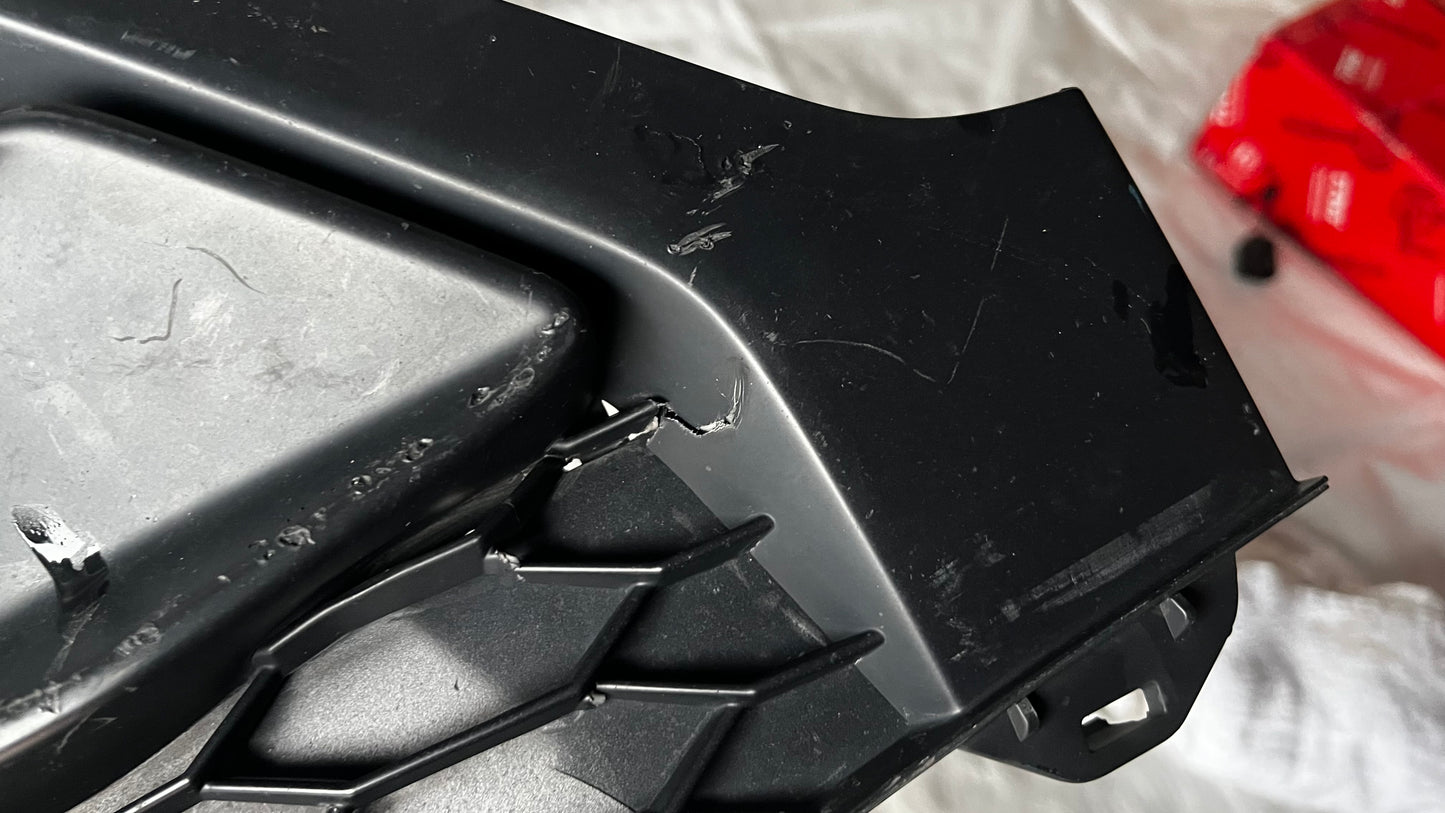 Audi Q2 GA лява решетка предна броня