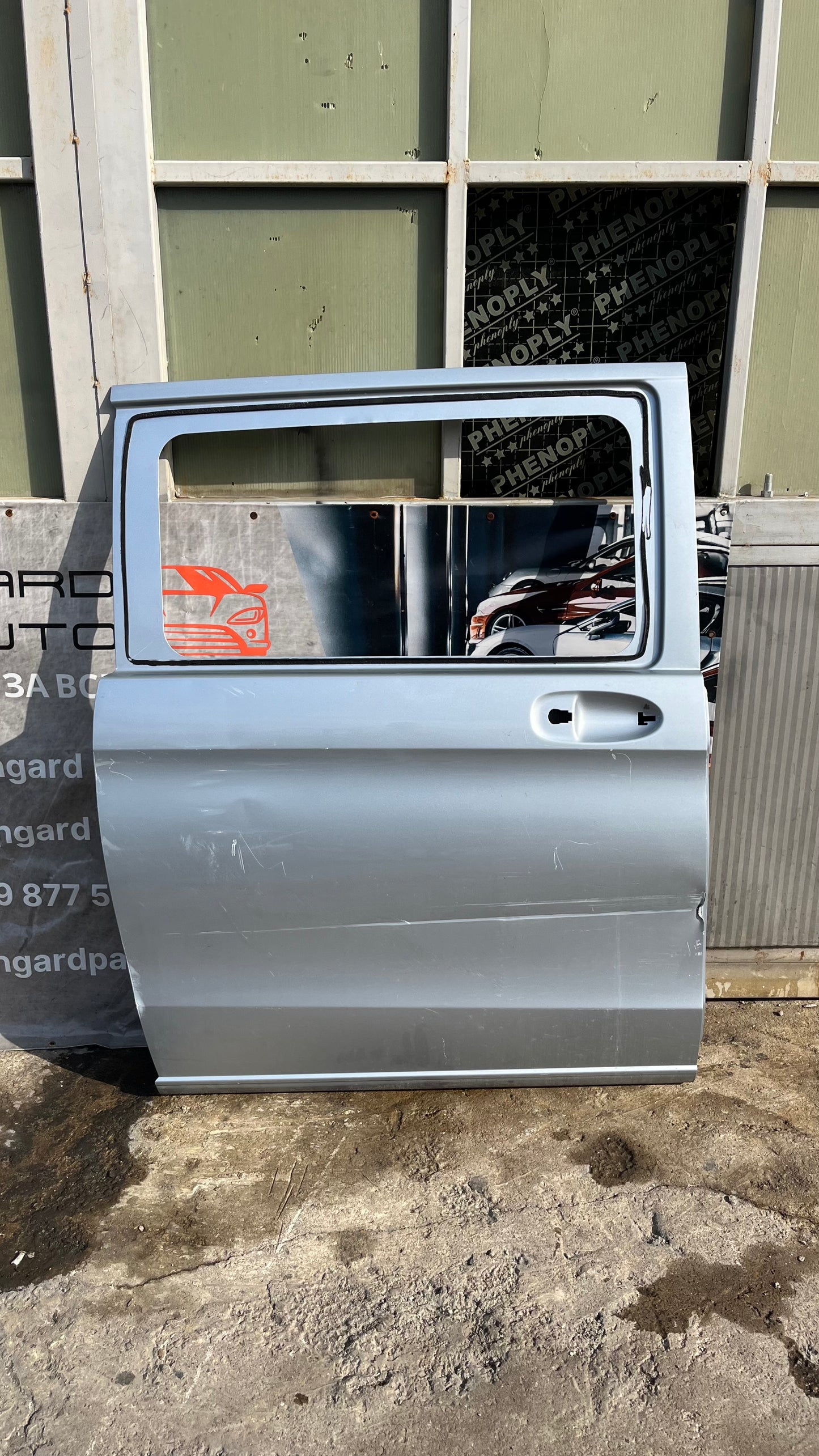 Mercedes Vito W447 задна дясна врата