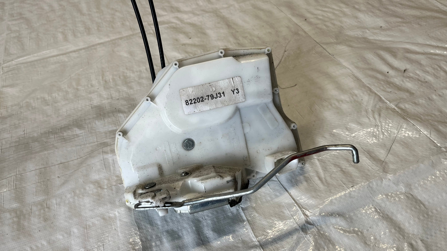 Suzuki SX4 брава и дръжка