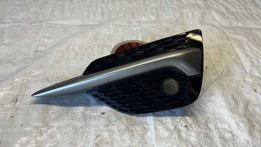 Nissan Qashqai J11 лява решетка за предна броня