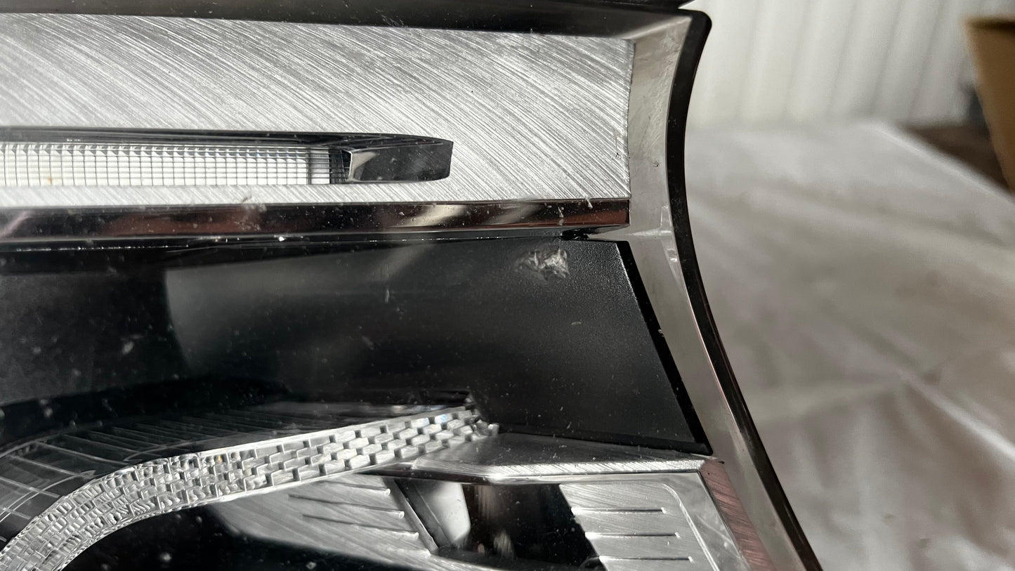 Ляв фар BMW 5 G30/G31