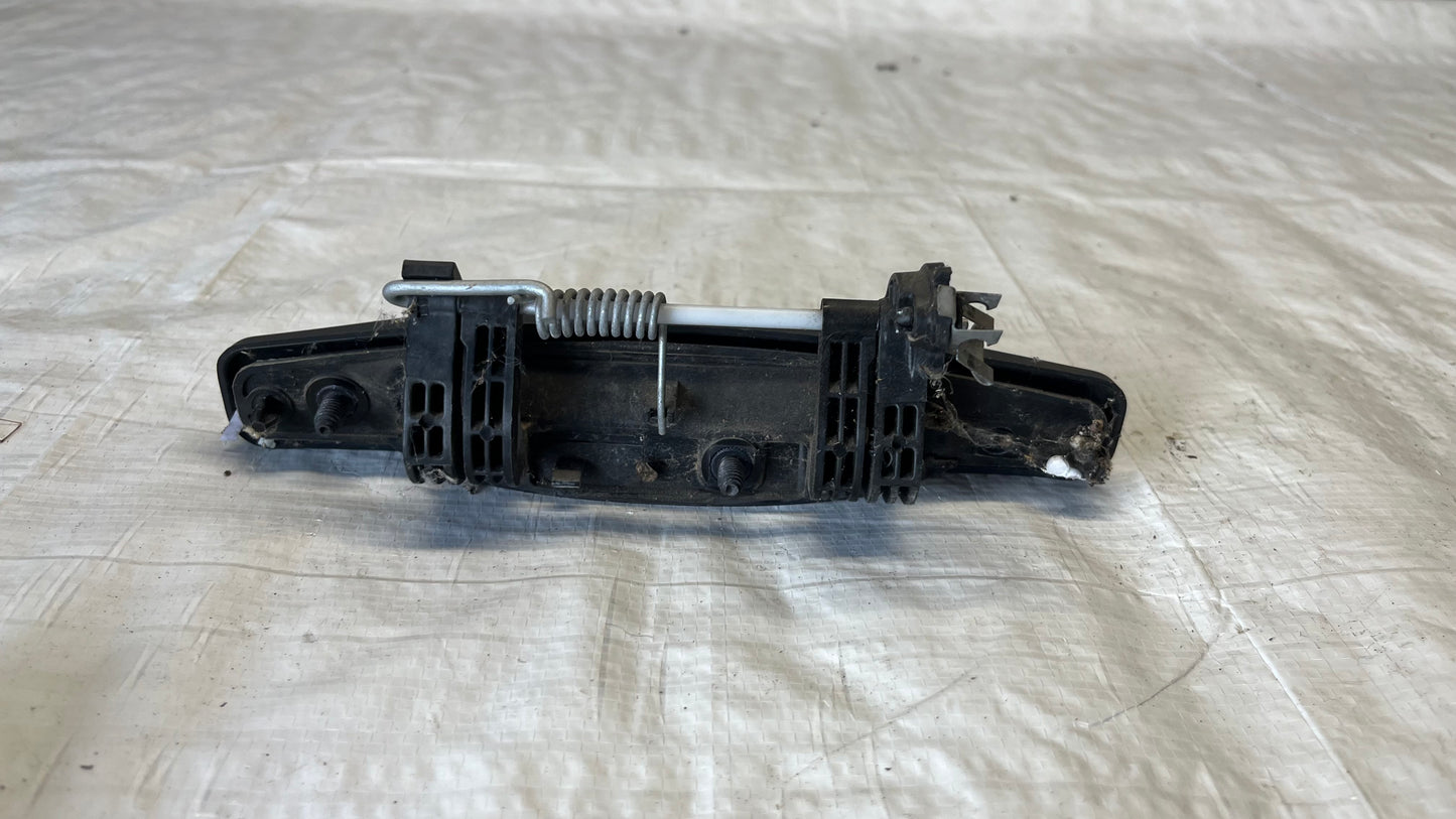 Dacia Duster предна дясна дръжка