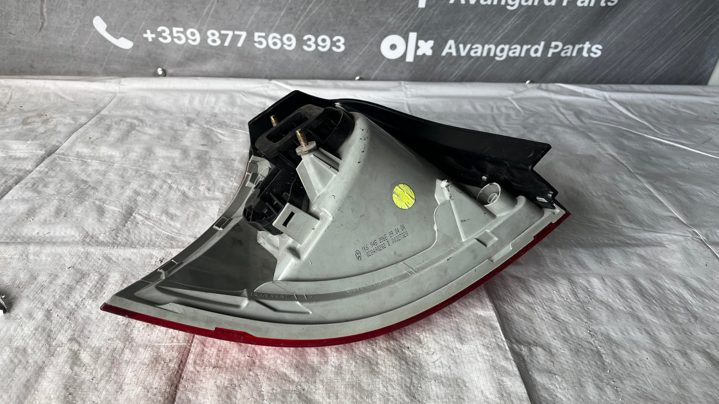 Десен стоп Volkswagen Golf 5 2003-2009