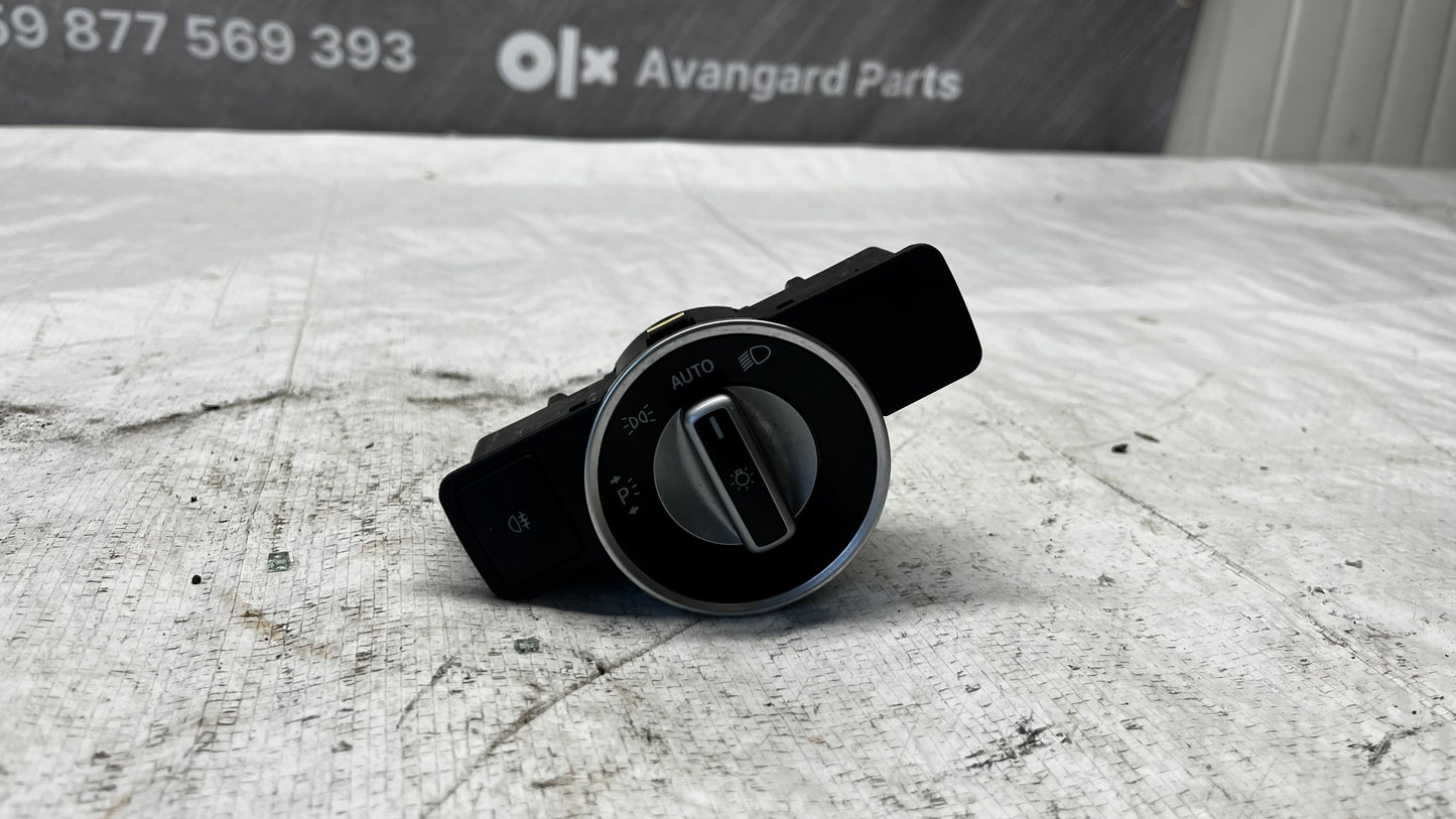 Mercedes C W204 ключ светлини