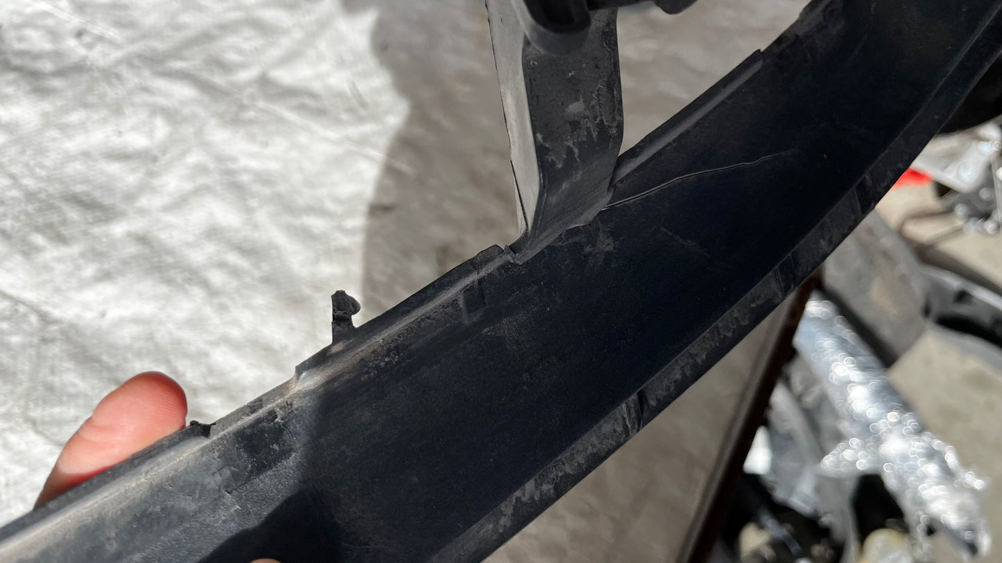 BMW X6 E71 решетка за халоген