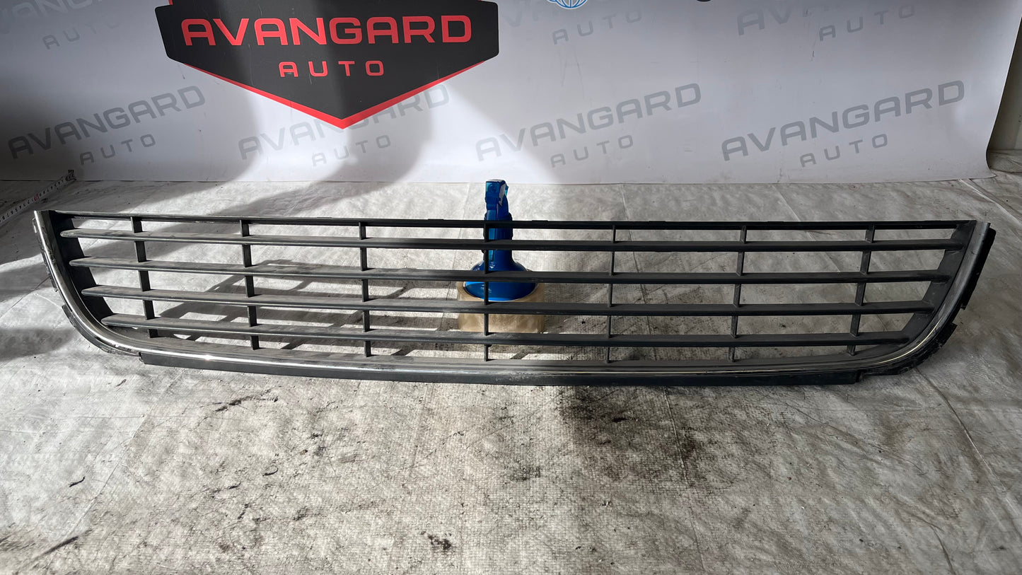 Volkswagen Golf 7 предна решетка