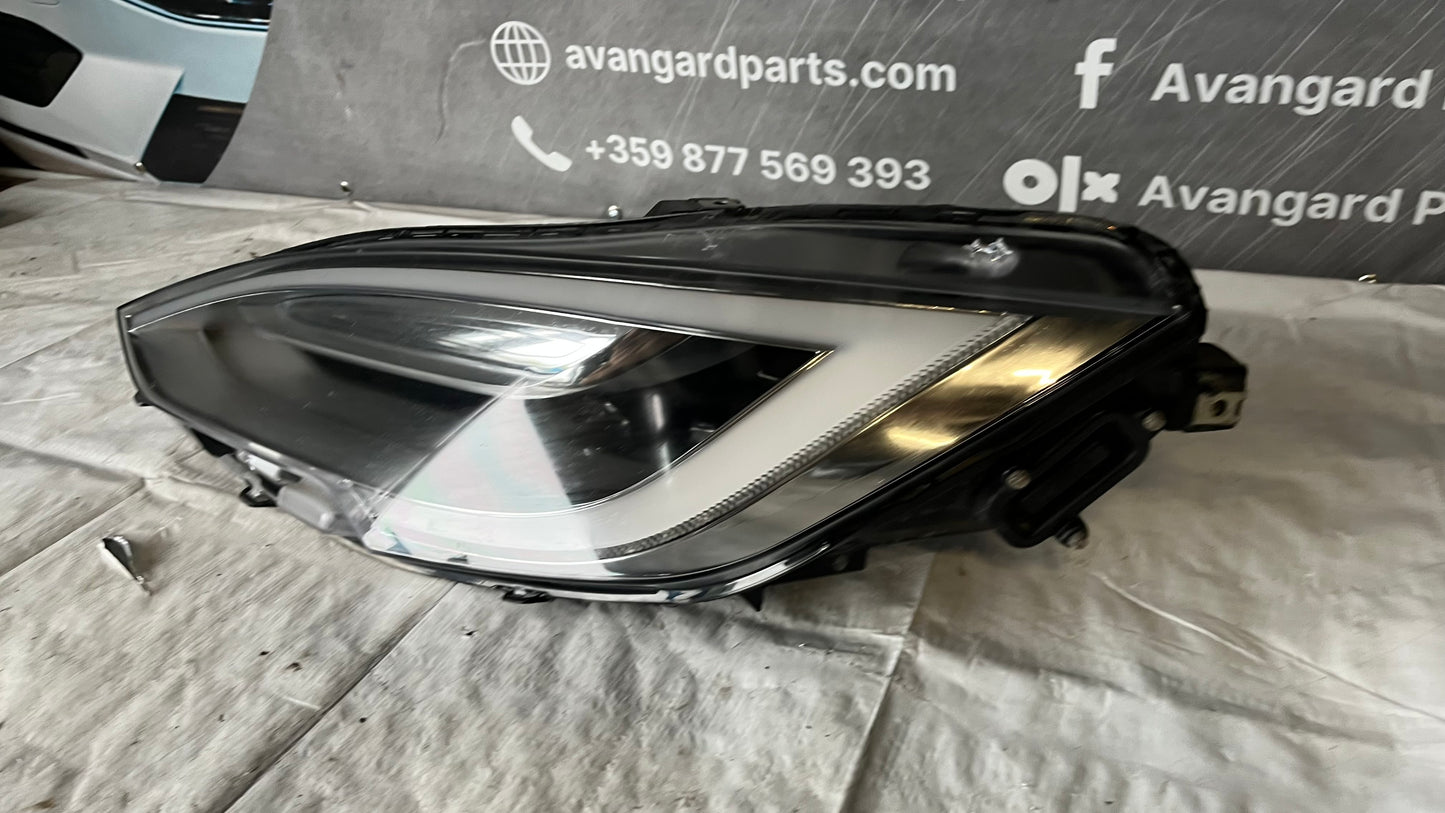 Ляв фар Tesla X 2015-