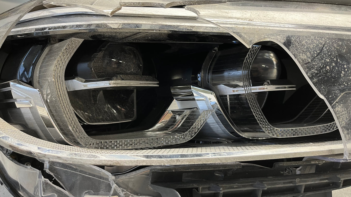 BMW 5 G30/G31 десен фар