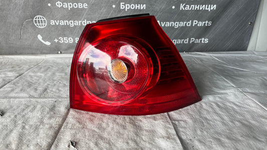 Десен стоп Volkswagen Golf 5 2003-2009