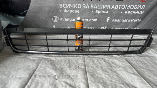 Предна решетка Volkswagen Sharan 2010-
