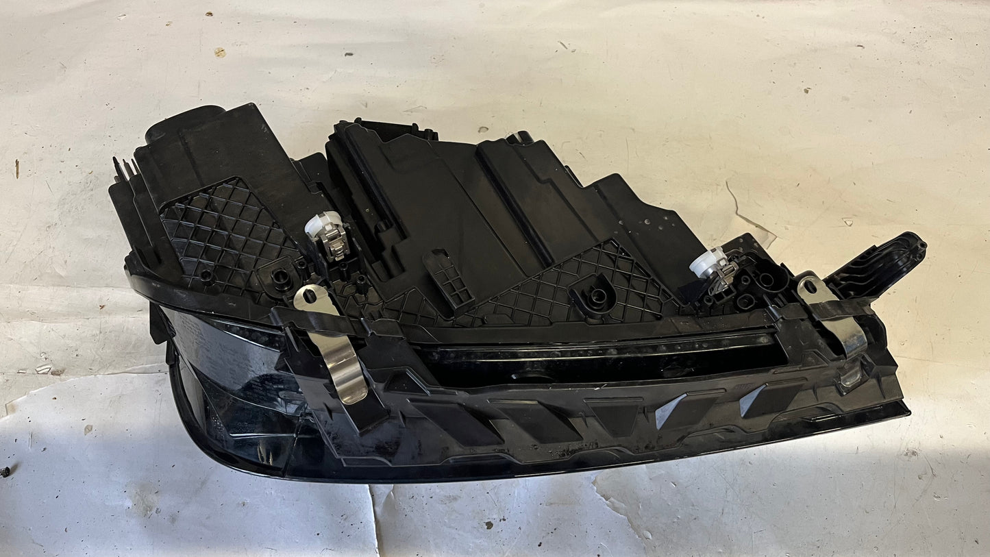 Ляв фар BMW IX 20 2022-
