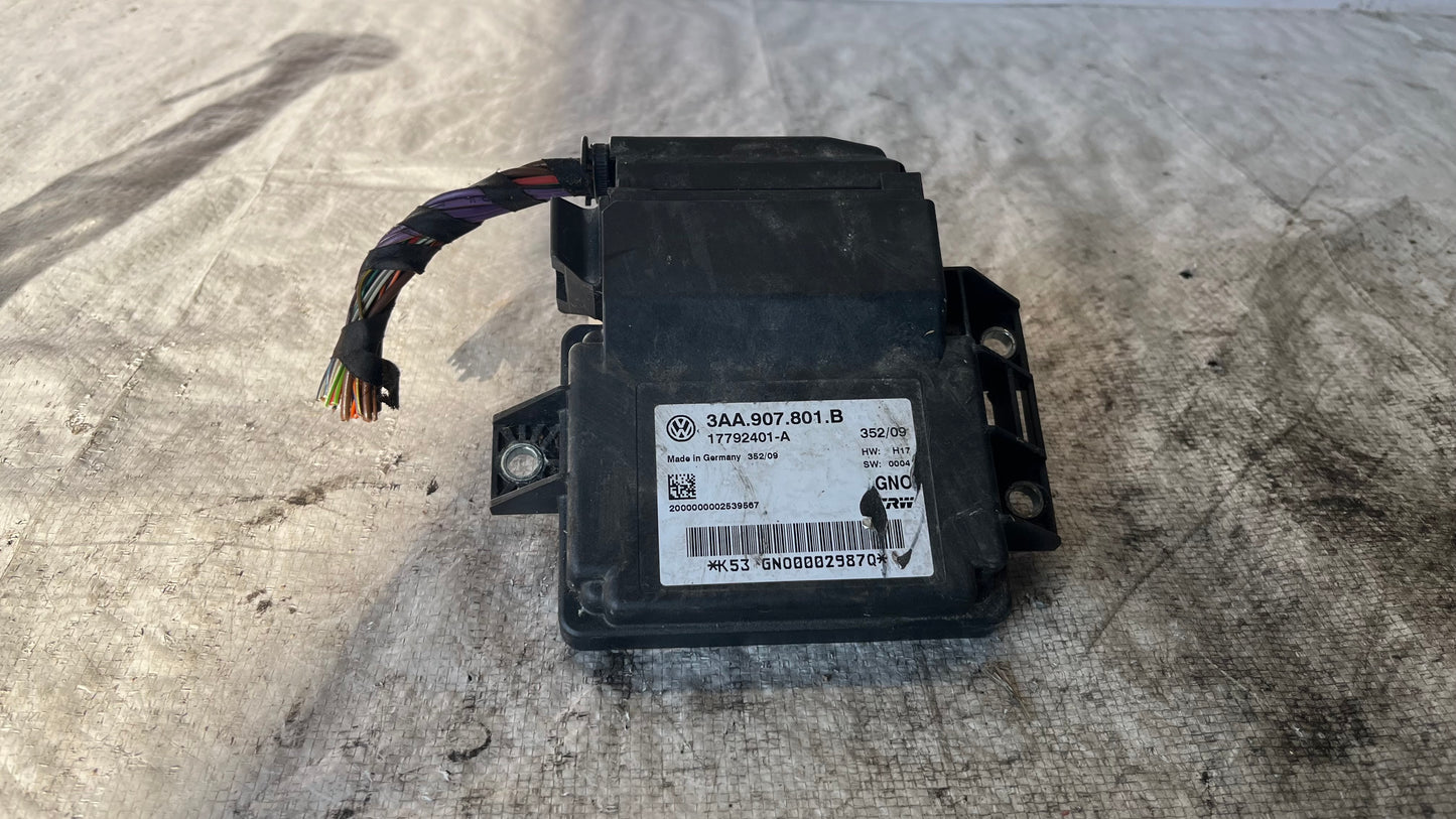 Volkswagen Passat 7 B7 модул ръчна спирачка