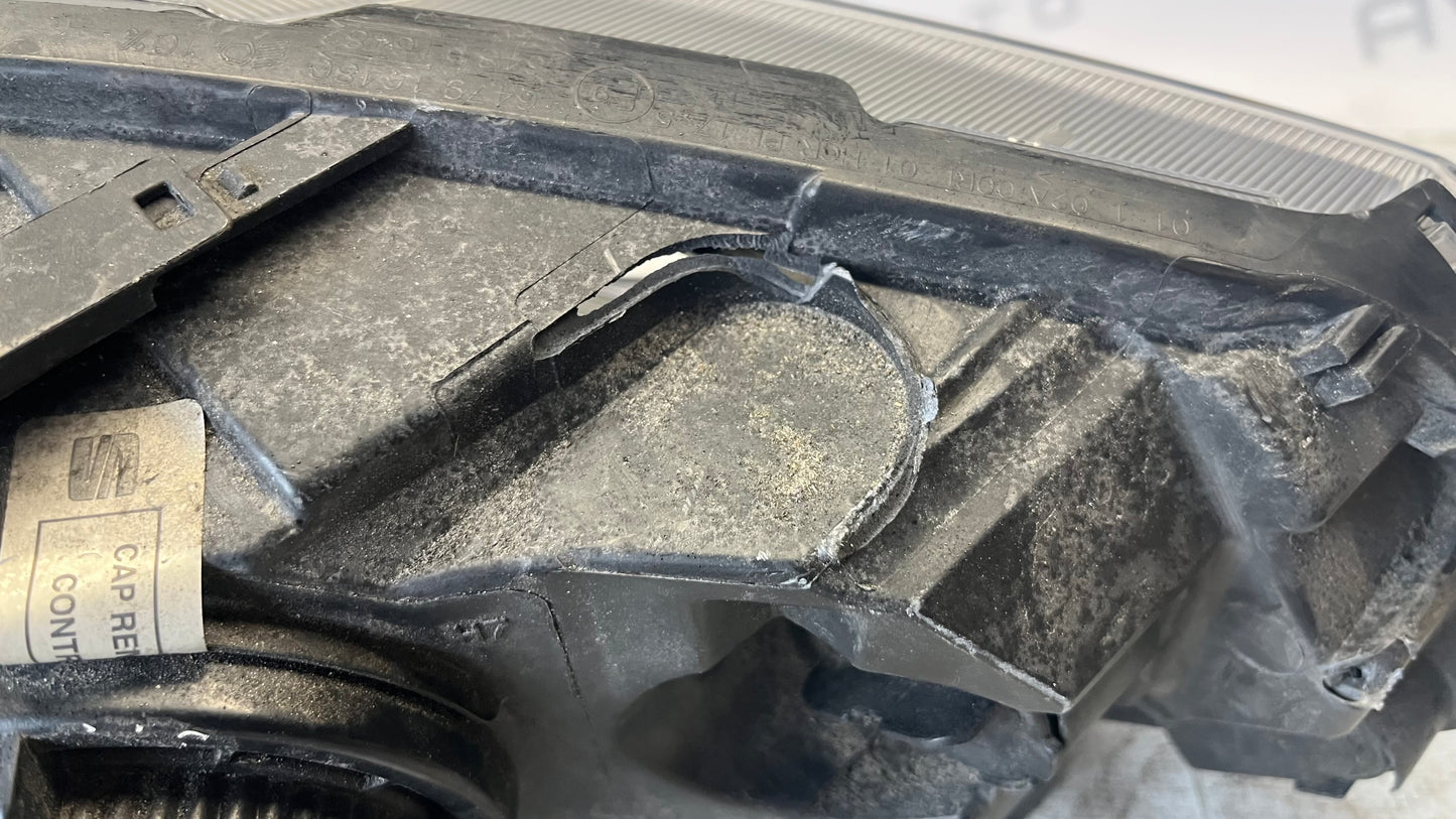 Seat Ibiza 5 ляв фар