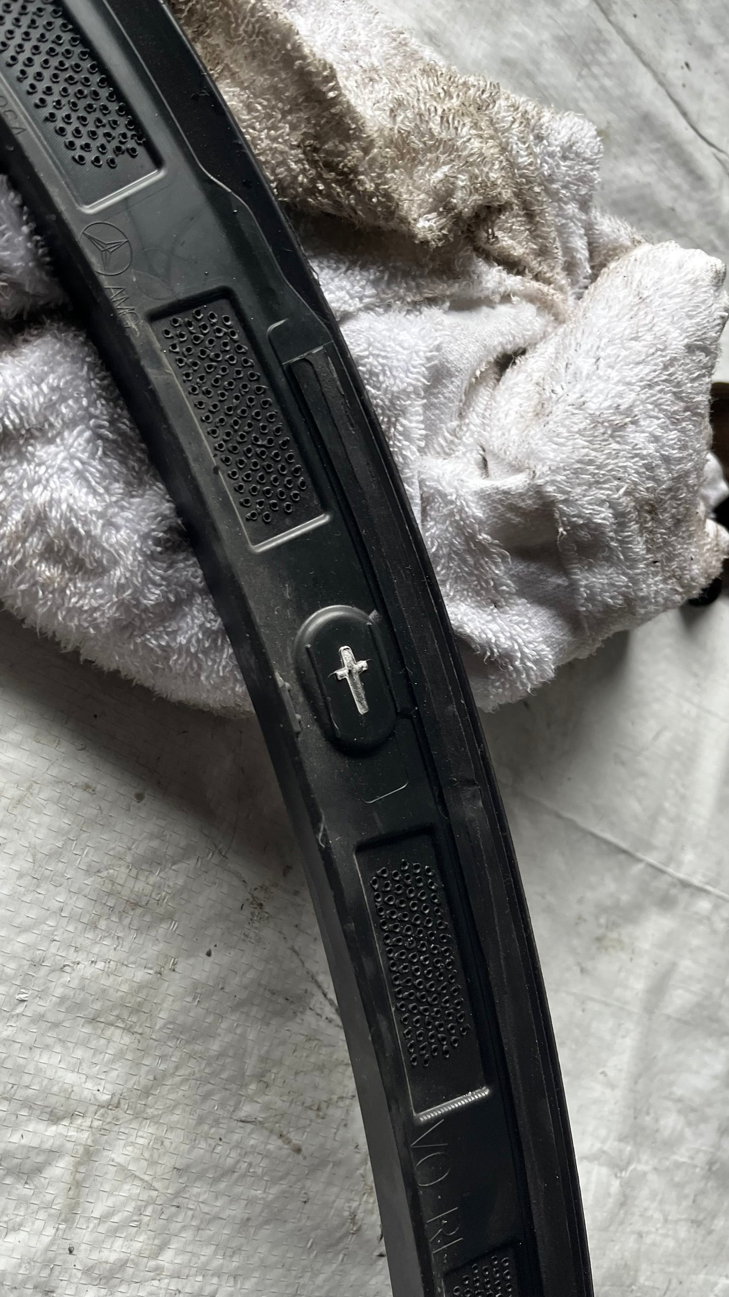 Mercedes GLC X254 предна дясна вежда