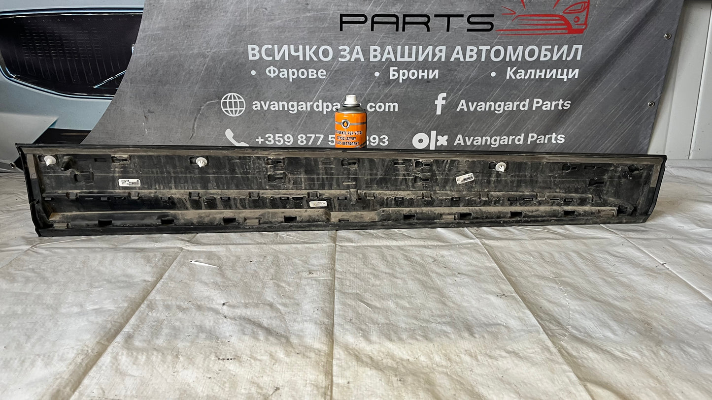 Декоративна лайстна на предна лява врата Audi Q5 2016-