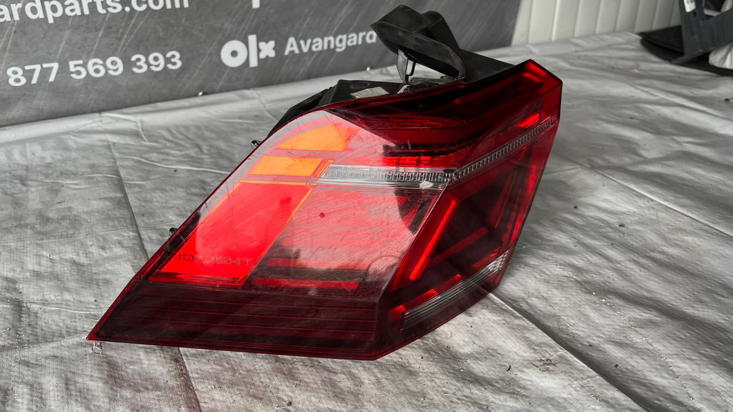 Ляв стоп Volkswagen Tiguan 2 2020-