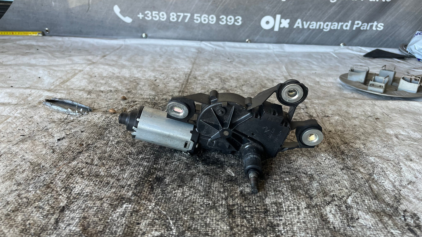 Seat Altea XL моторче за чистачки