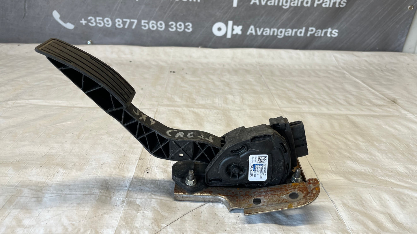 Suzuki Swift педал за газ