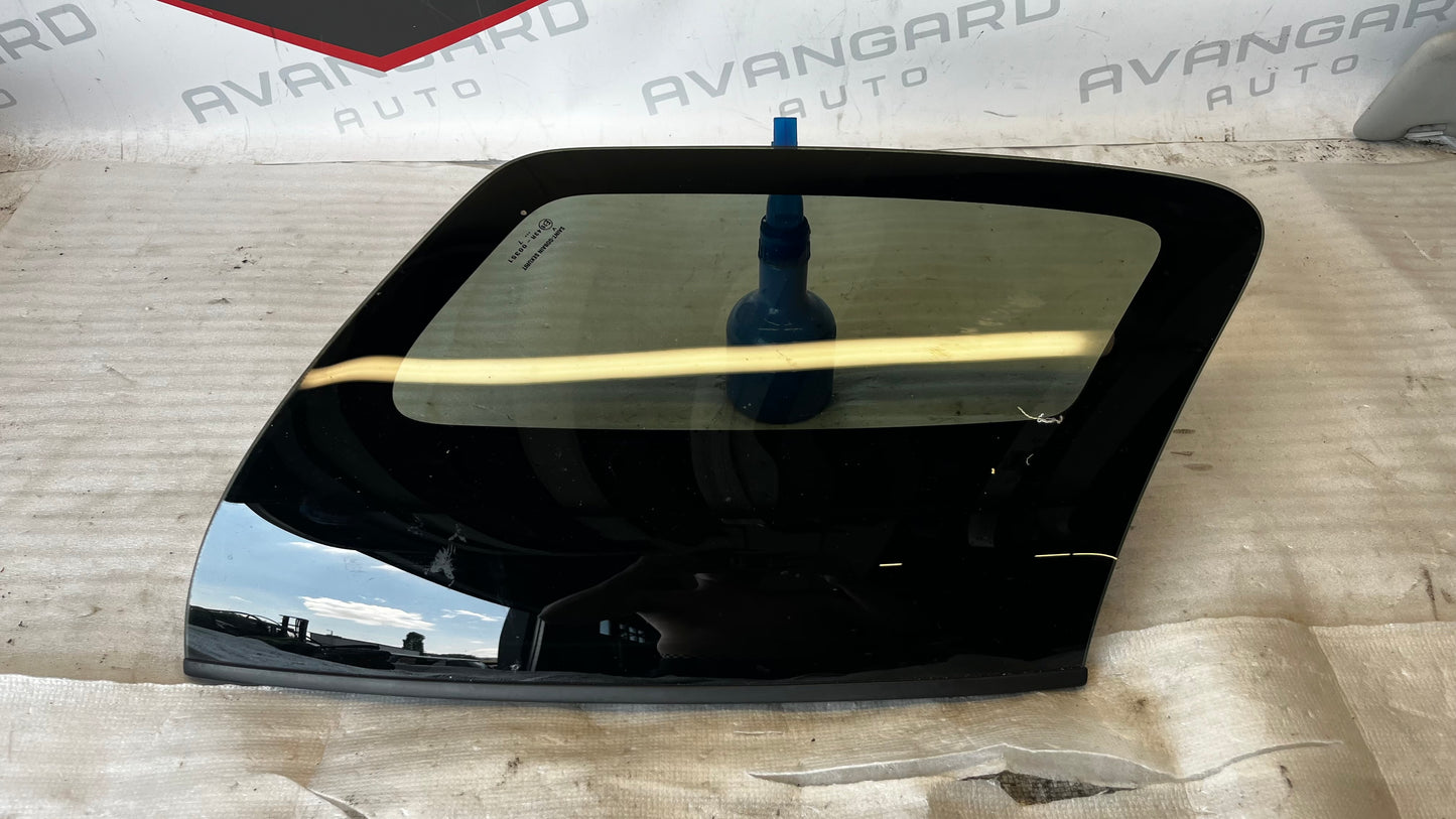 Suzuki SX4 08- задно ляво стъкло