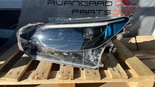 Ляв фар Toyota Yaris Cross 2021-