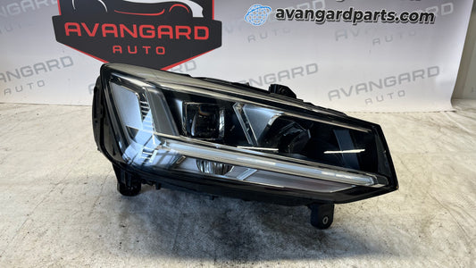 Audi Q2 16- десен фар