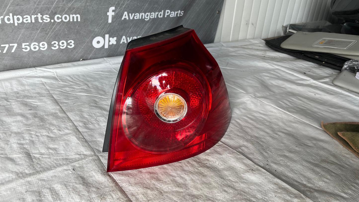 Десен стоп Volkswagen Golf 5 2003-2009
