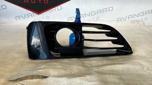 BMW 2 F45/F46 решетка лява за халоген