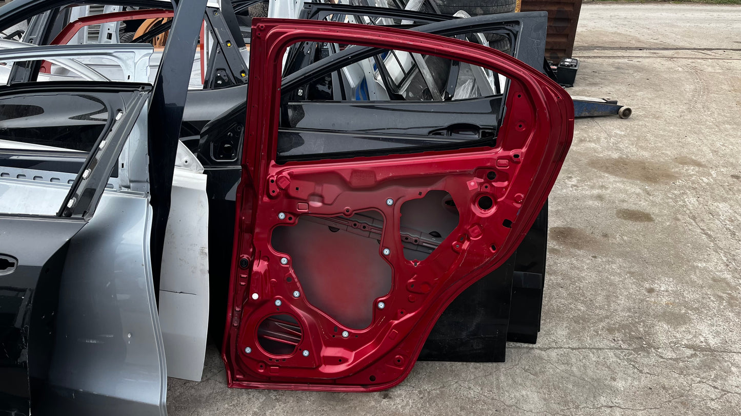 Задна дясна врата Mazda 2 2014