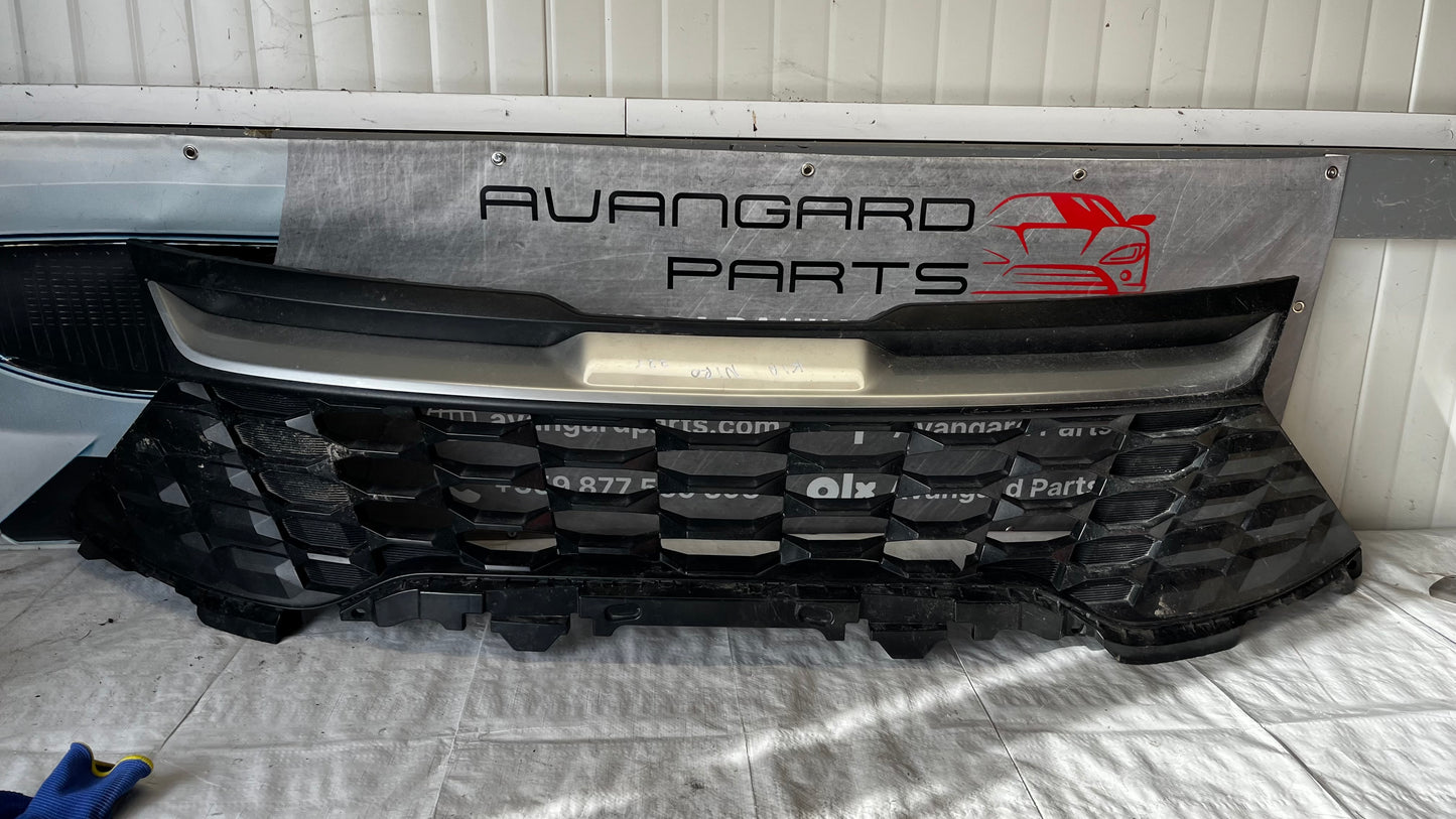 Kia Sportage 5 2022 предна решетка