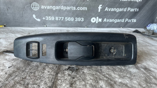 Opel Combo панел предна дясна врата