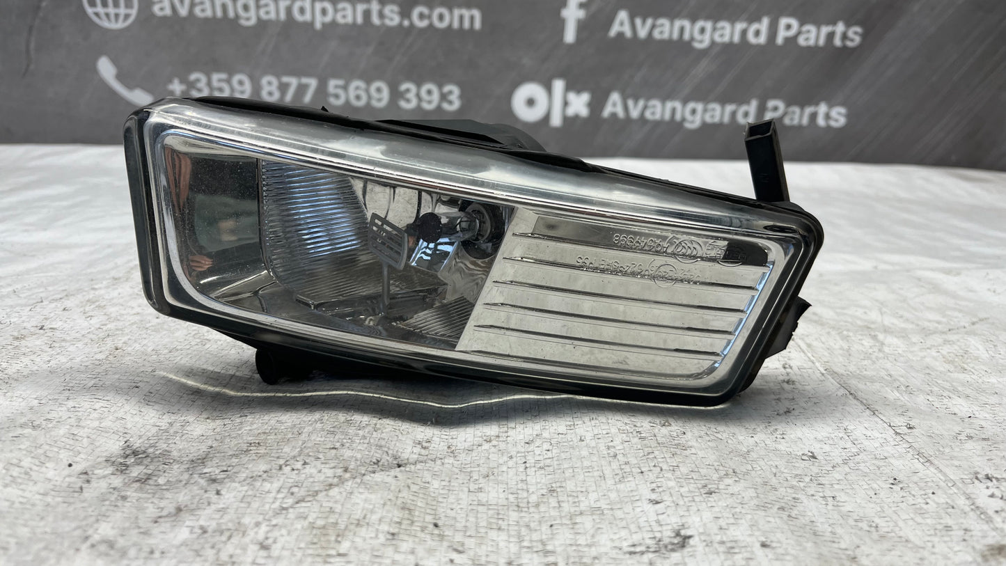 Audi A6 C6 Lift десен халоген