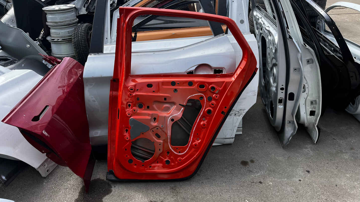 Opel Corsa F 19- задна дясна врата