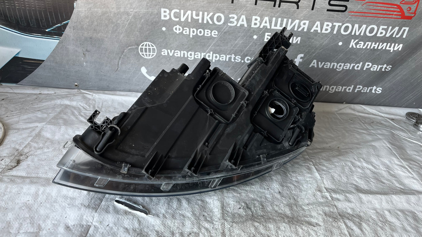 Десен фар Seat Alhambra