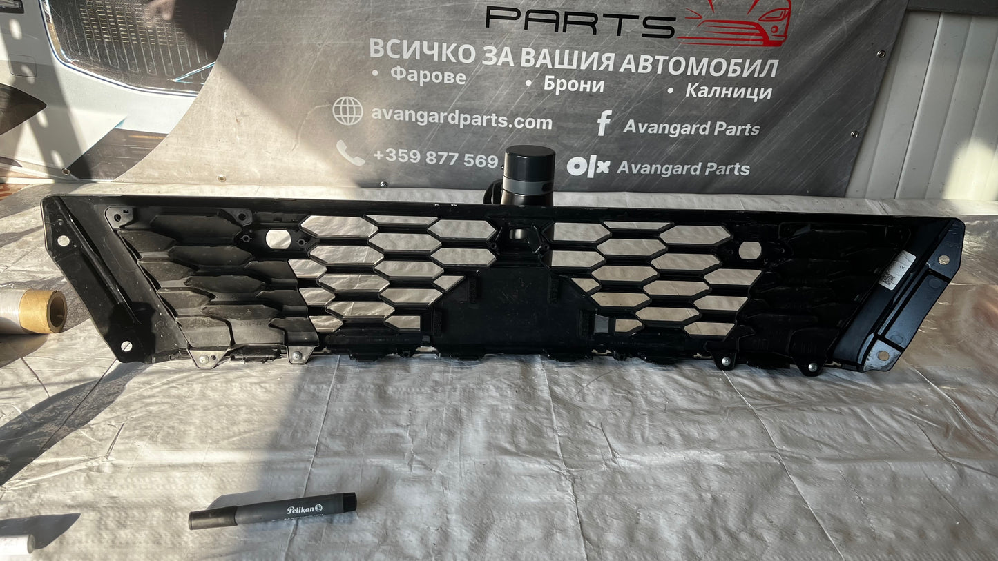 Mitsubishi Eclipse Cross предна решетка