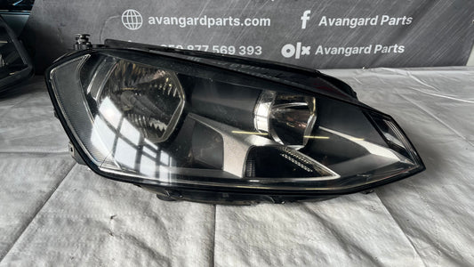 Десен фар Volkswagen Golf 7 2013-2017