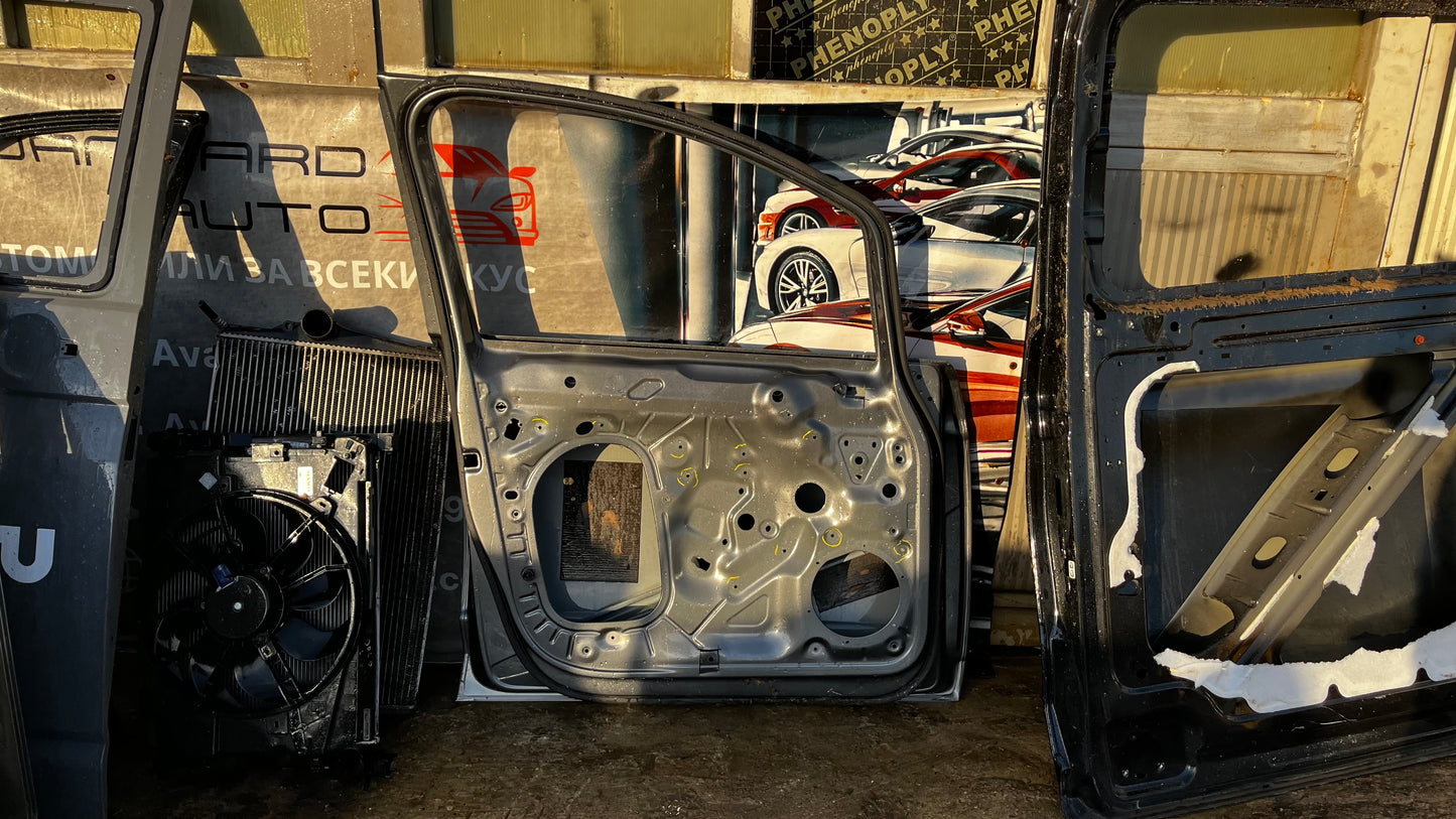 Volkswagen Touran 2 предна лява врата