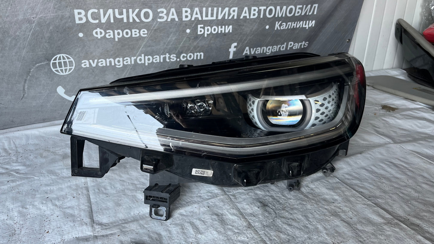 Ляв фар Volkswagen ID4 2020-