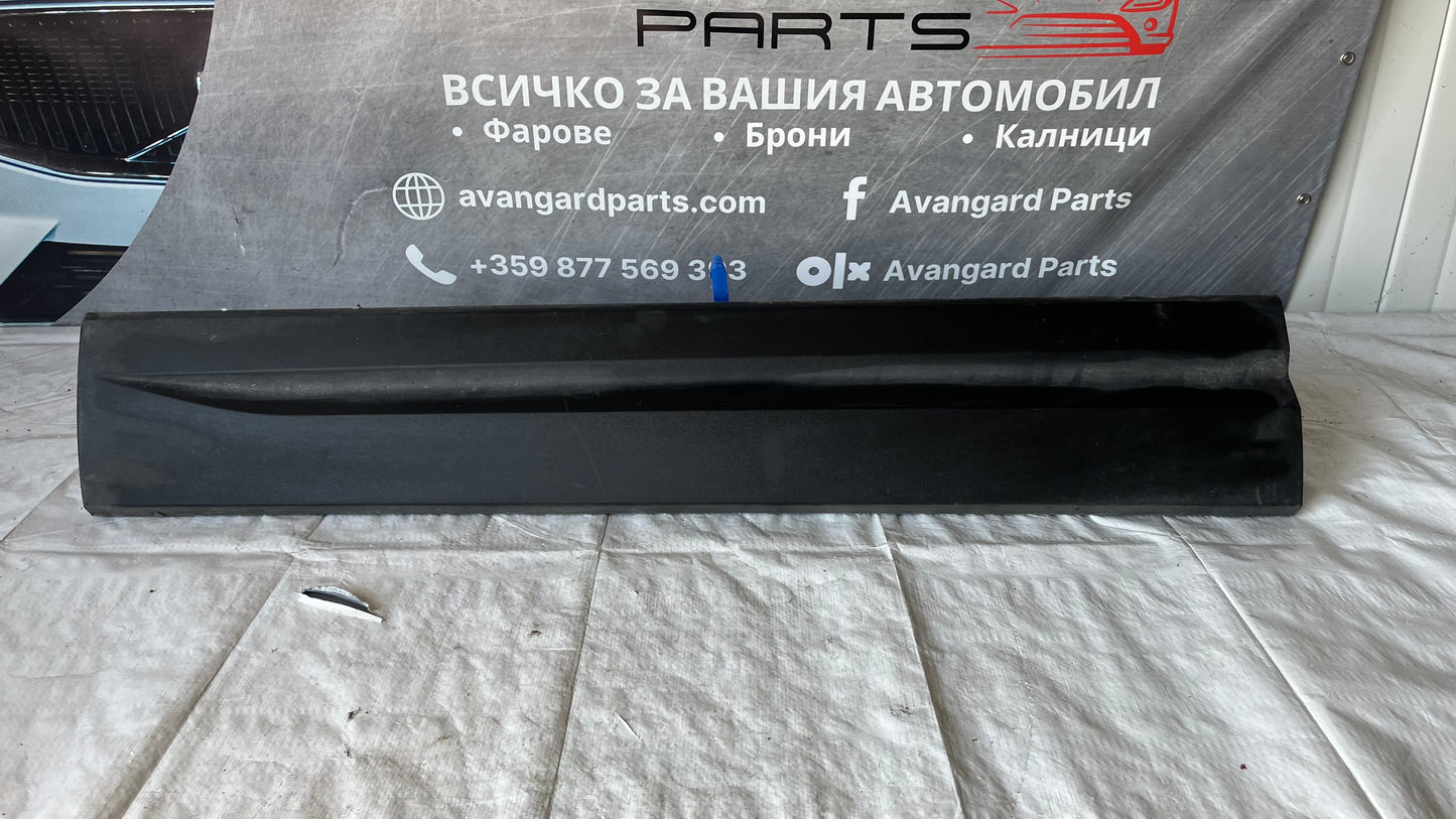 Декоративна лайстна на предна лява врата Seat Ateca 2016-