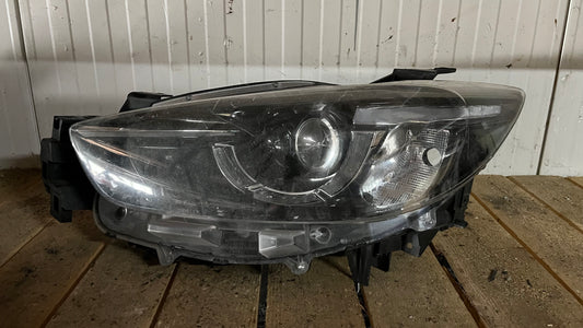 Ляв фар Mazda CX5 2015-