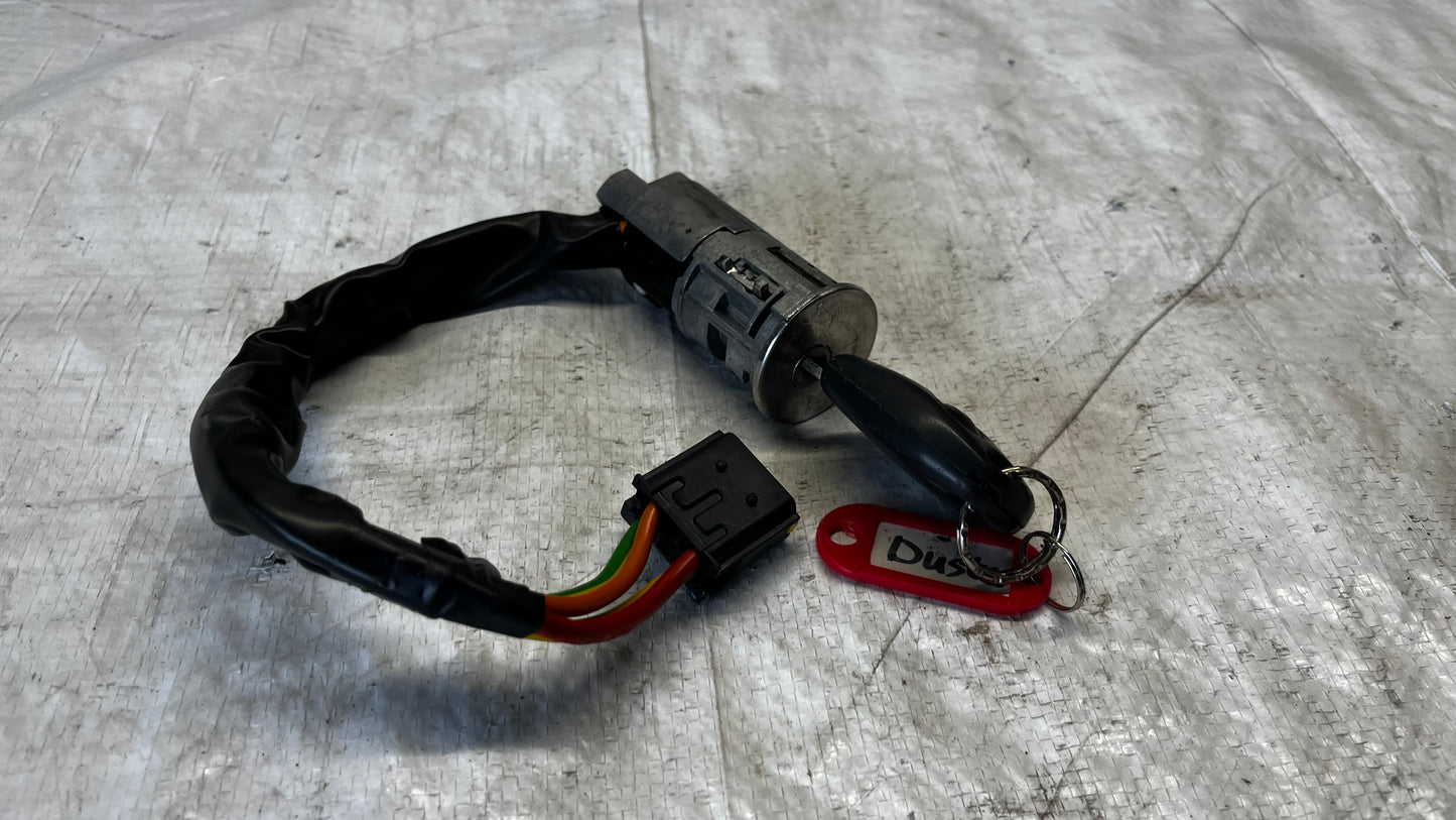 Renault Clio 2 контактен ключ