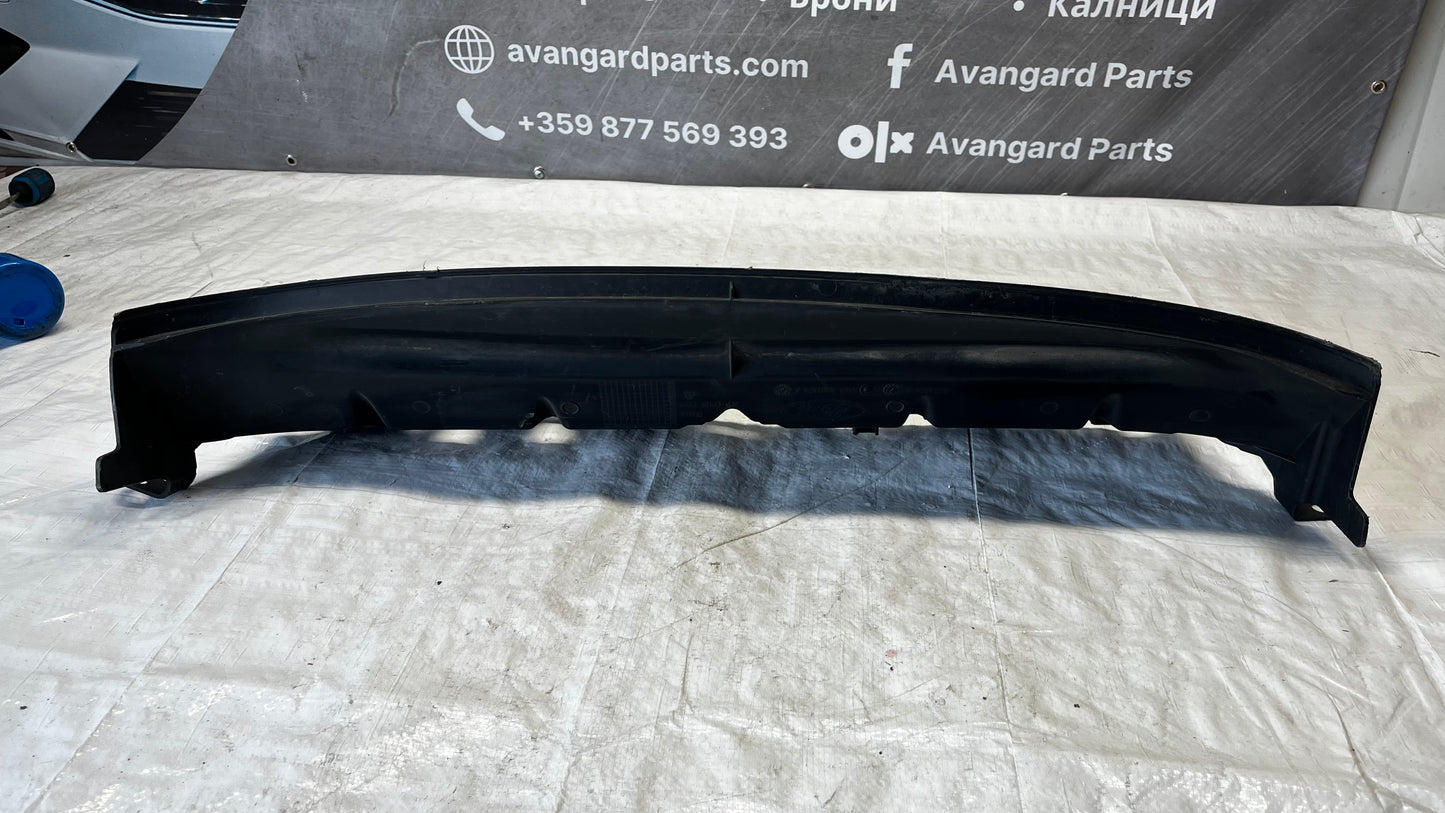 Ford Fiesta 7 капак радиатор