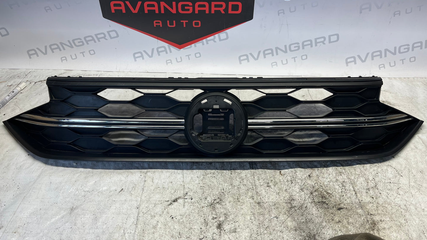 Volkswagen Taigo предна решетка