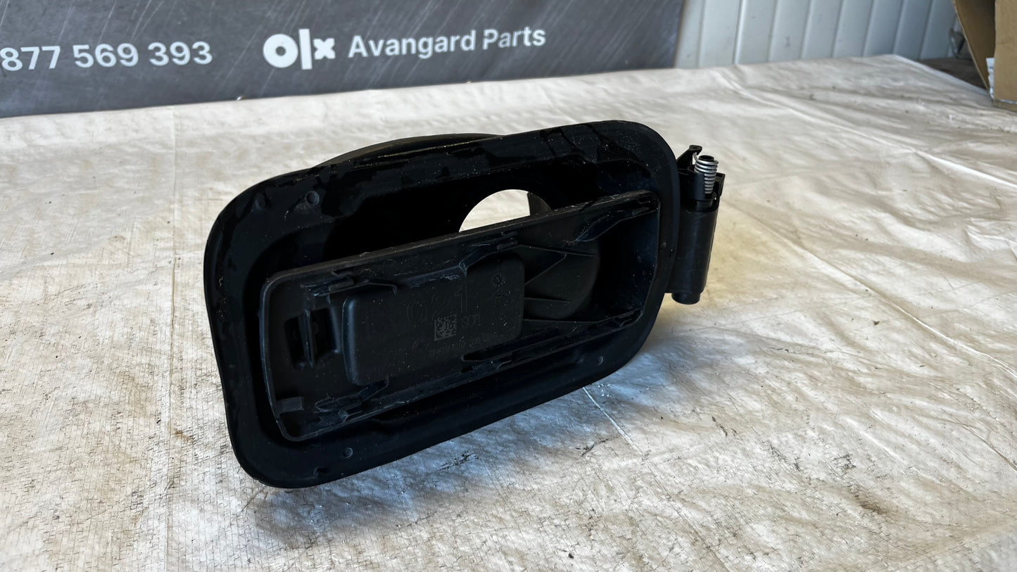 Капачка/отвор за резервоар BMW 3 G20 2020-