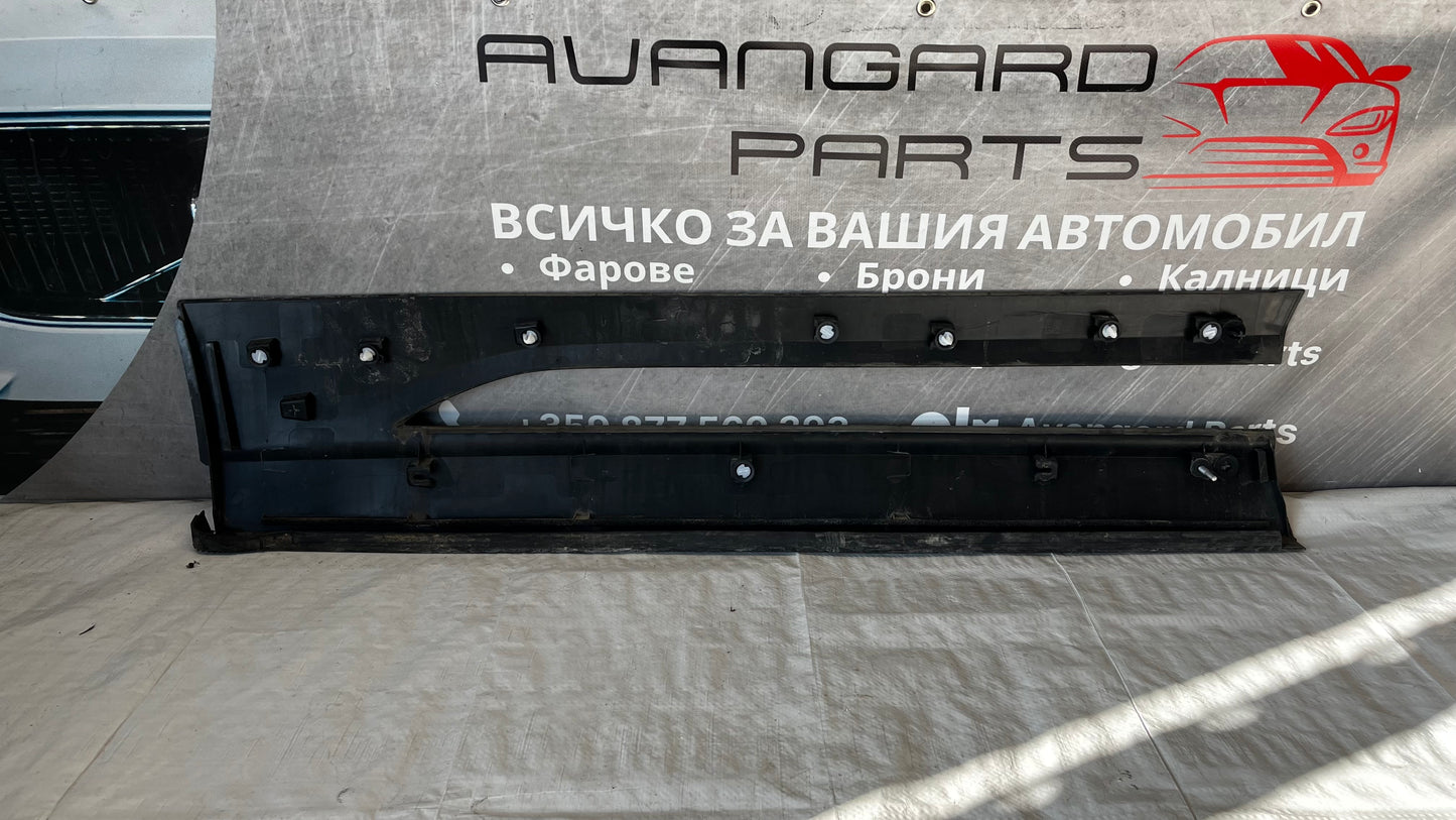 Opel Mokka 2 2020- предна дясна декоративна лайстна за врата