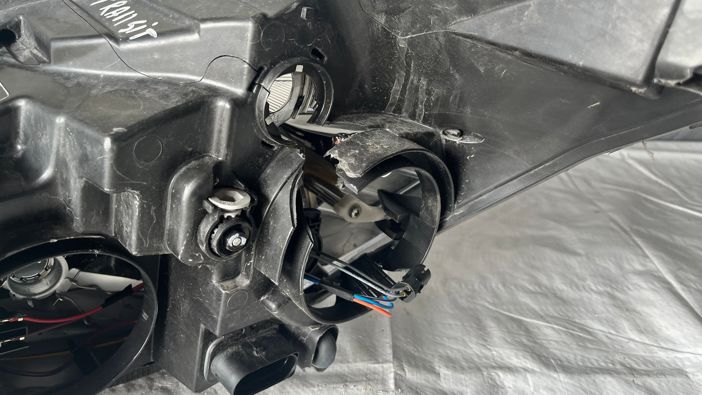 Десен фар Ford Transit 2012-2018