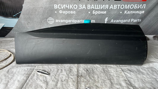 Декоративна лайстна на задна дясна врата Renault Capture