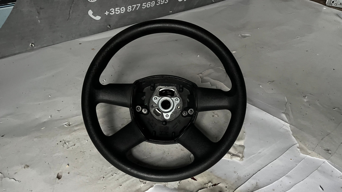 Волан Audi A3 8P 2003-2013