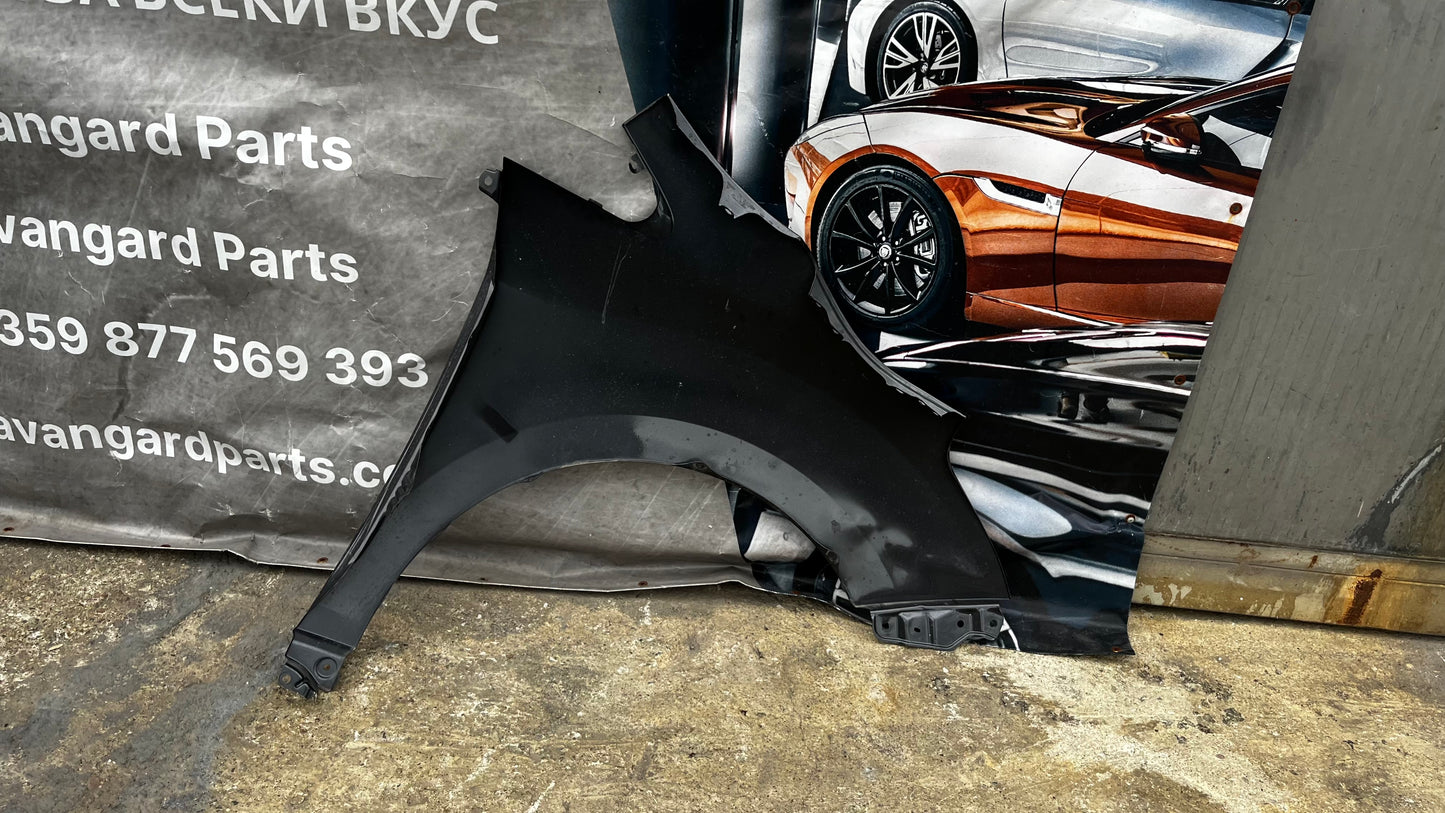 Ляв калник Toyota Yaris 3 2011-2020