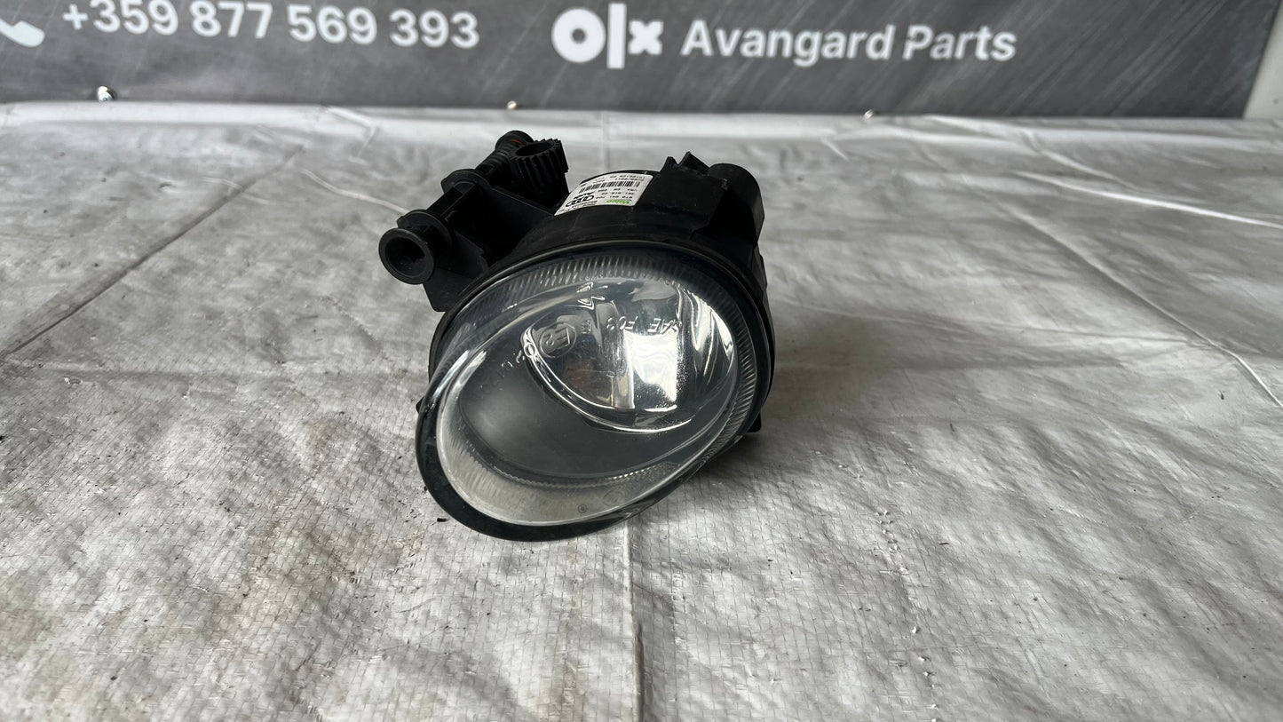 Десен халоген Audi A4 B8