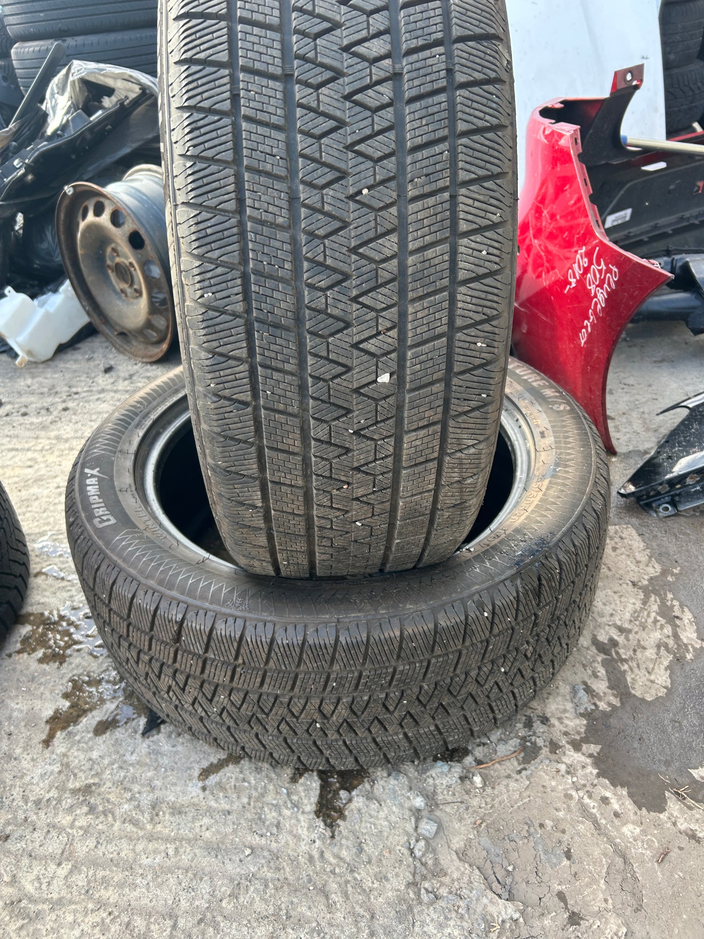 Гуми 255 50 20 Gripmax